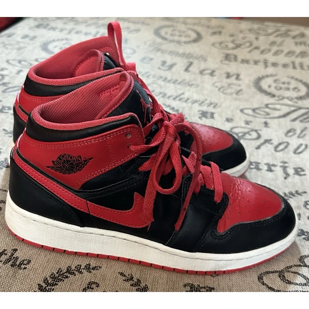 Nike Air Jordan 1 Mid Youth Size 5.5Y Black Red Sneakers